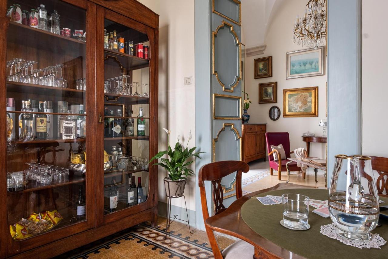 Palazzo Guido Bed & Breakfast Lecce Ngoại thất bức ảnh