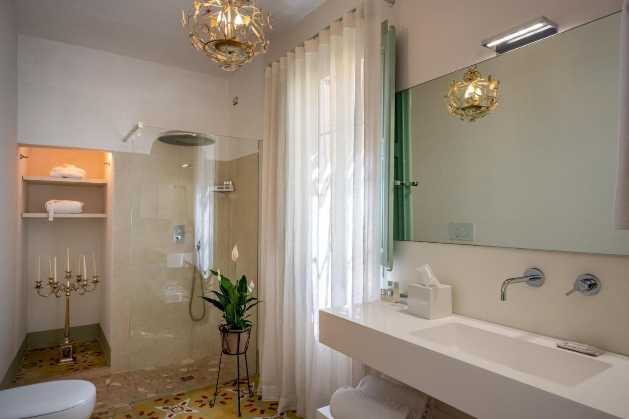 Palazzo Guido Bed & Breakfast Lecce Ngoại thất bức ảnh