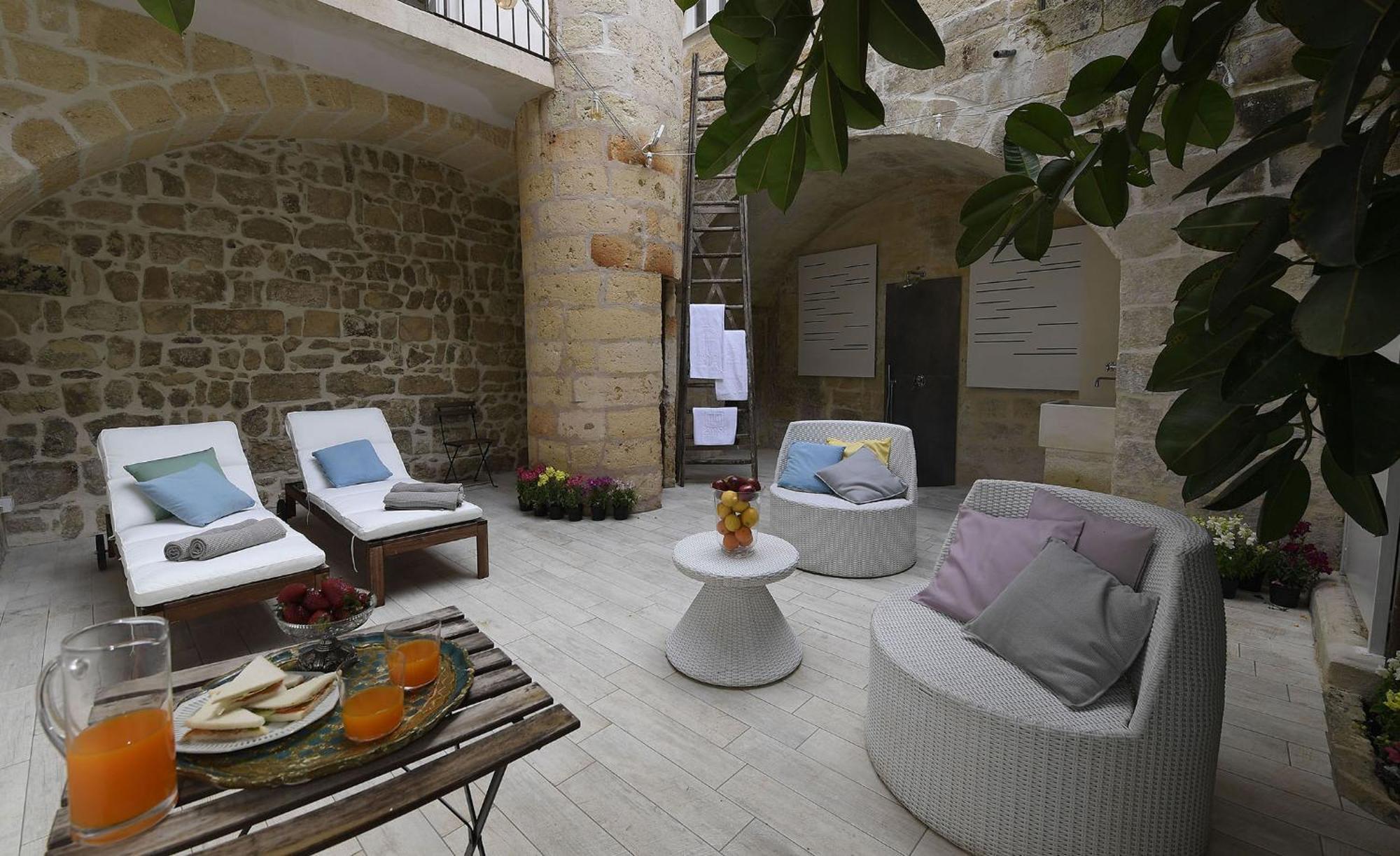 Palazzo Guido Bed & Breakfast Lecce Ngoại thất bức ảnh